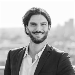 致敬白衣天使!梅州开展多种形式的医师节活动